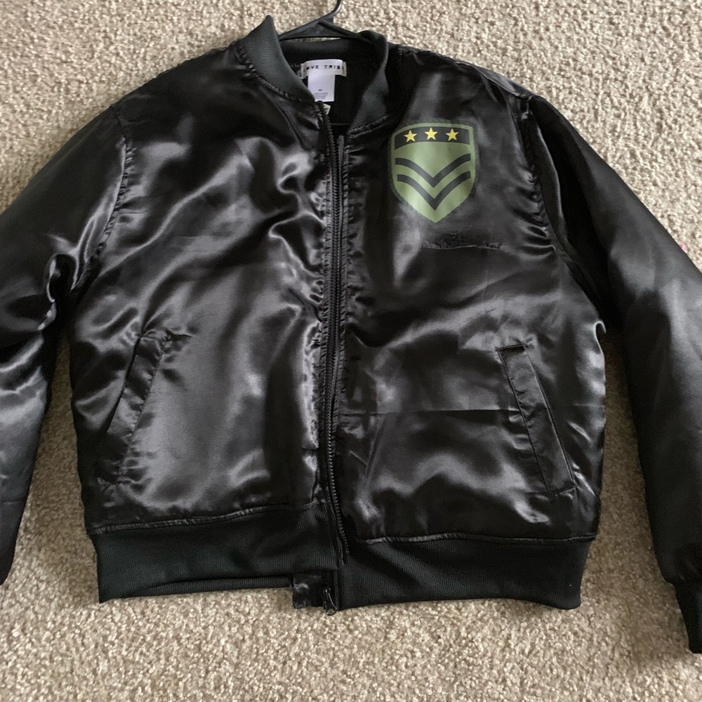 Love tribe patch jacket